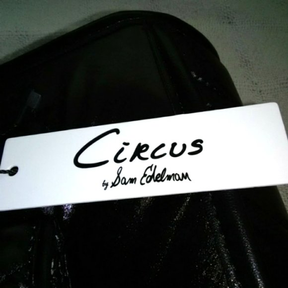 Circus Large Black Tote, Overnighter, New With Tags, Never Used - Picture 7 of 9